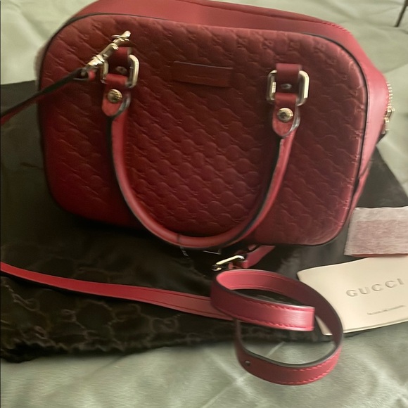 Gucci Red Satchel with Embossed Pattern and Gold Hardware - Picture 2 of 9